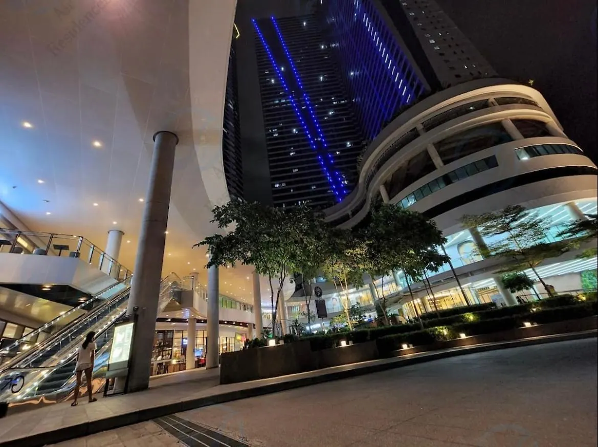 Apartment Condo In Air Residences Makati Wifi Netflix Disney, Pool & Mall Manila 0*,  Philippines